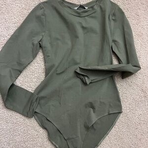 Long sleeve bodysuit